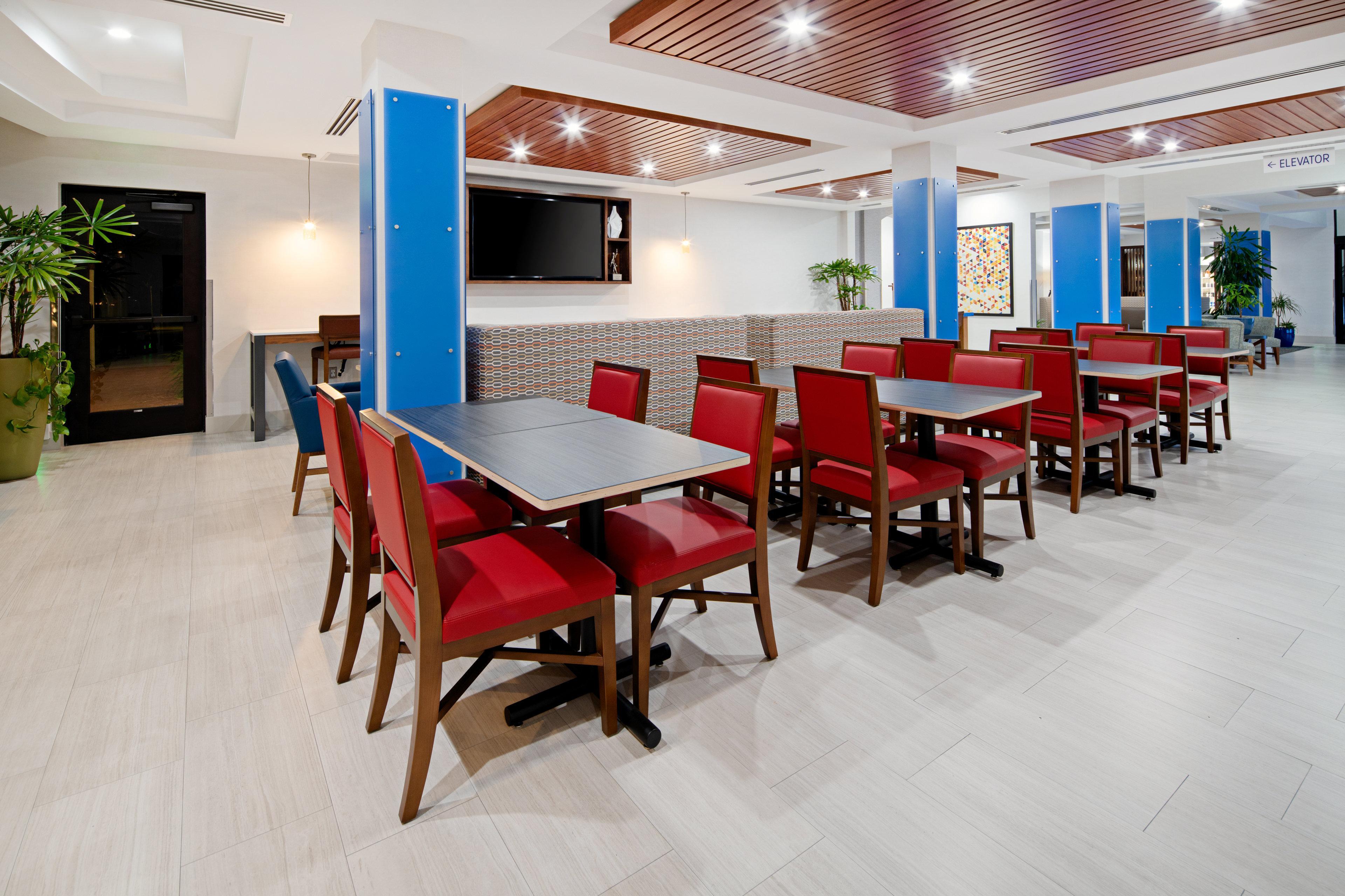 Holiday Inn Express Hotel & Suites Atascadero By Ihg Buitenkant foto