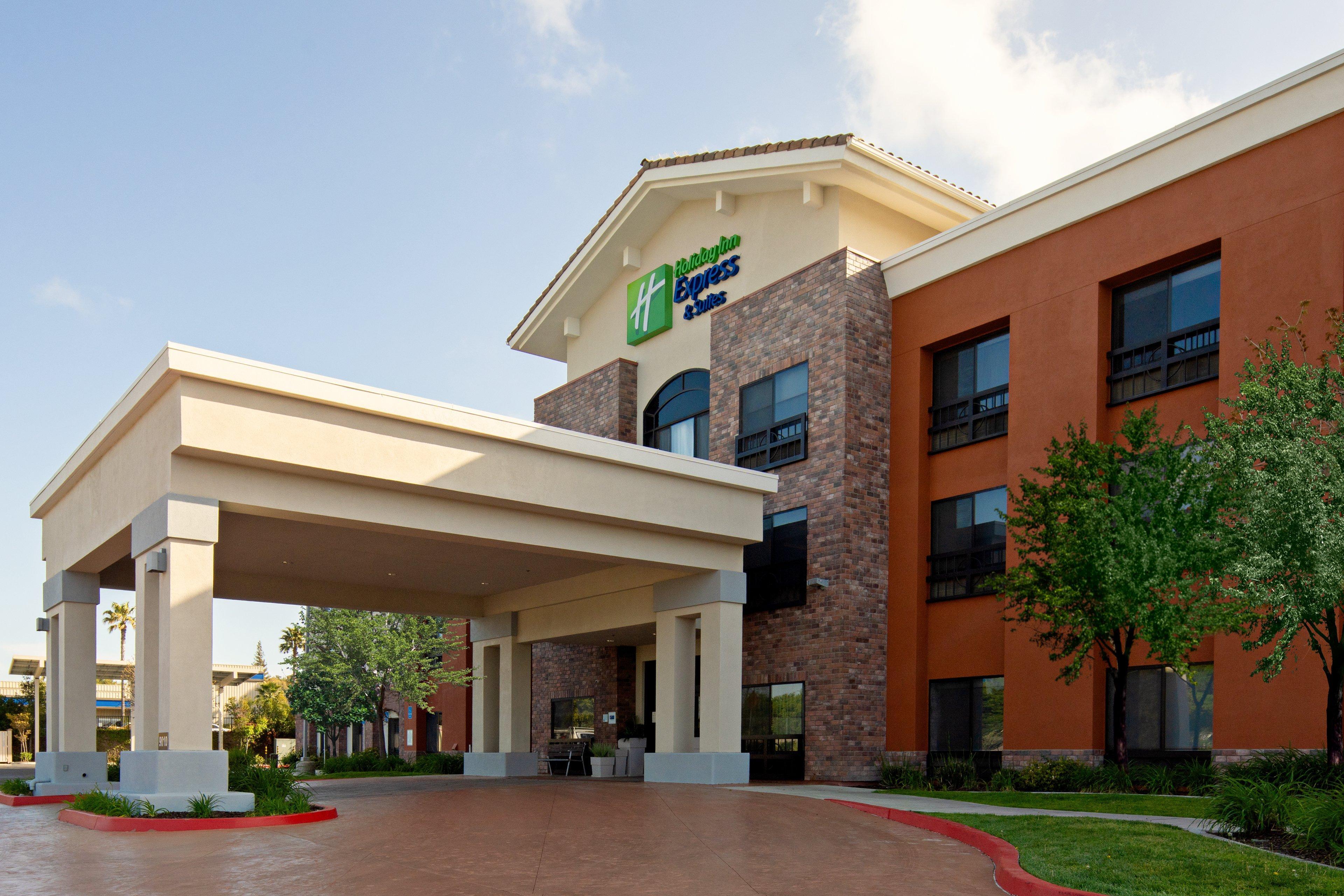 Holiday Inn Express Hotel & Suites Atascadero By Ihg Buitenkant foto