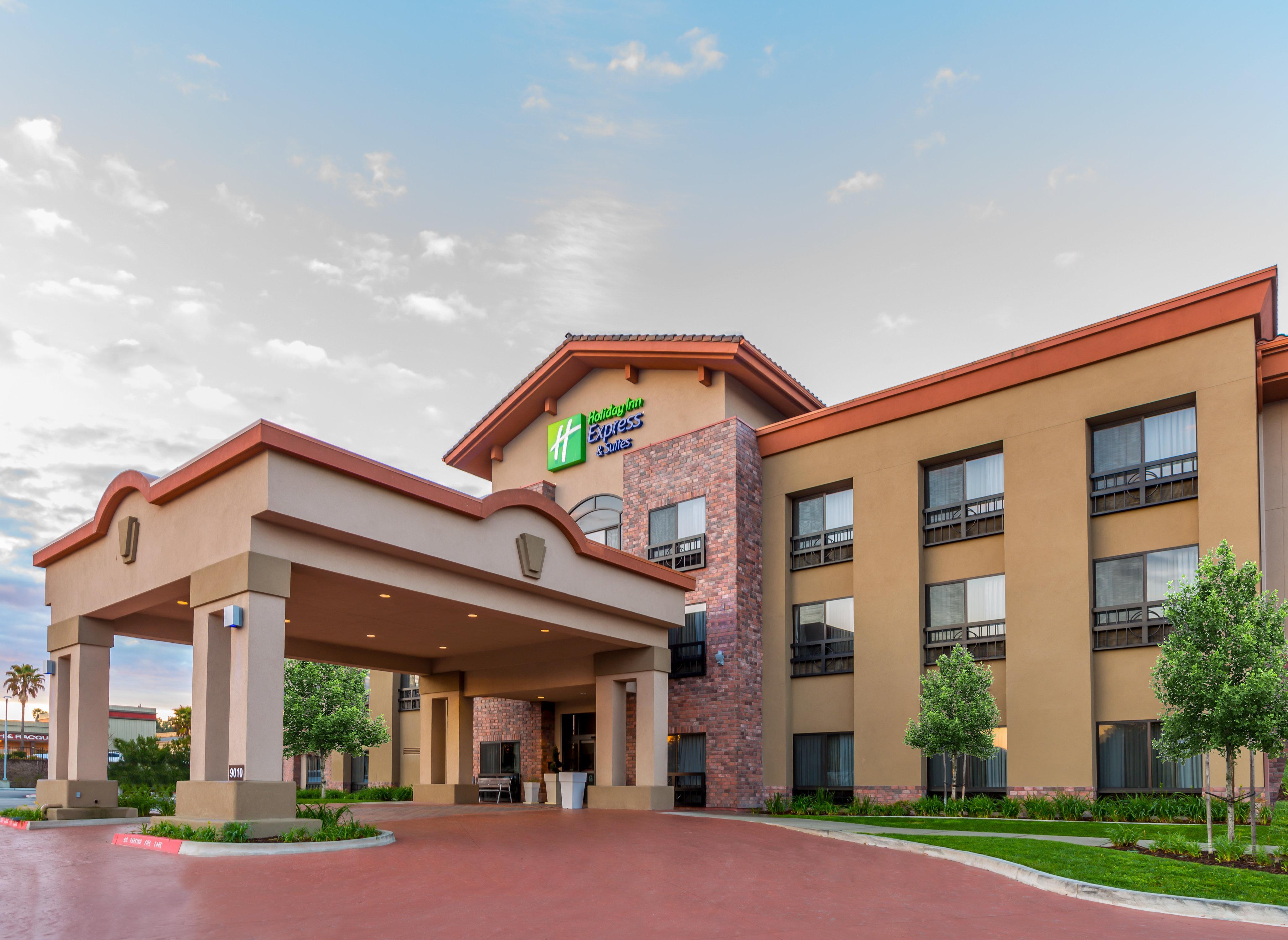 Holiday Inn Express Hotel & Suites Atascadero By Ihg Buitenkant foto
